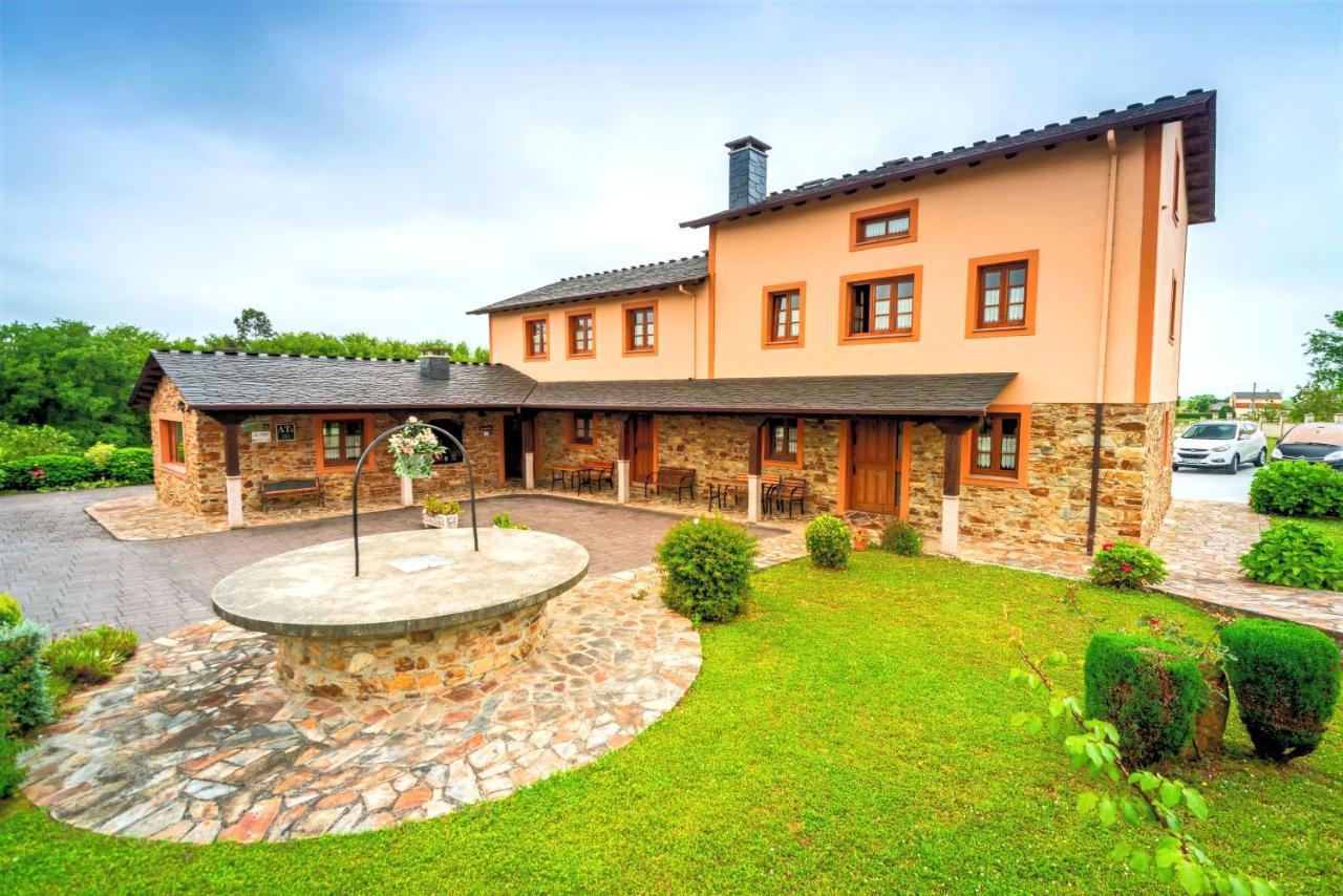 Apartamentos Navalin Тапія-де-Касар'єго Екстер'єр фото