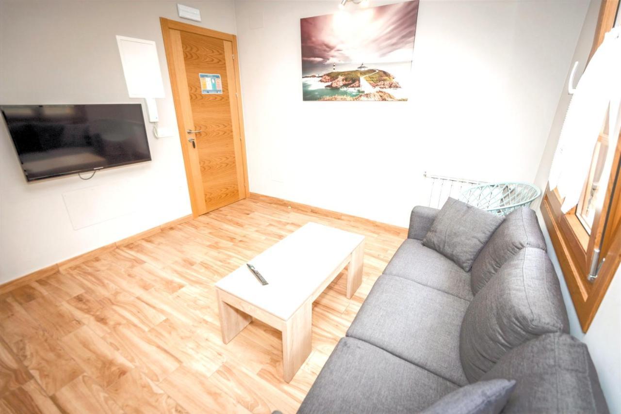 Apartamentos Navalin Тапія-де-Касар'єго Екстер'єр фото