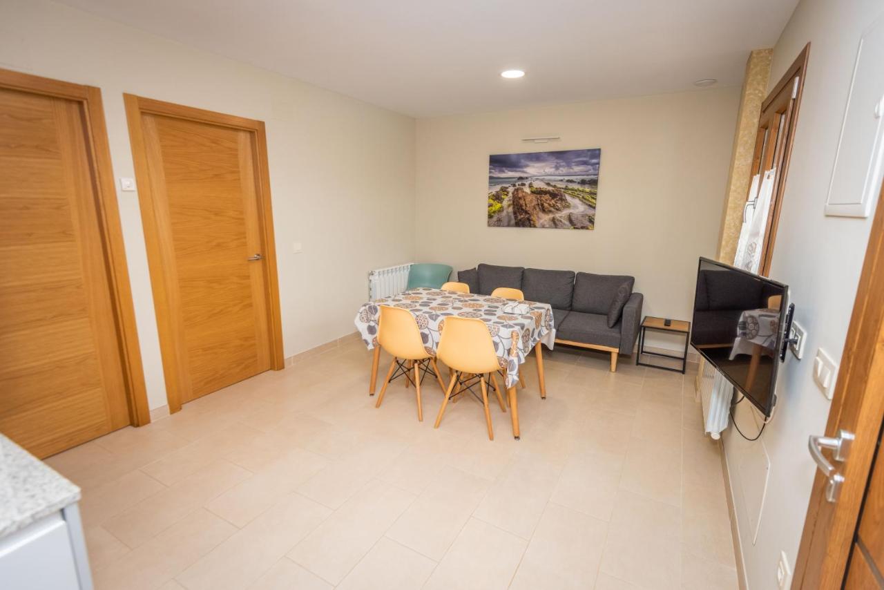 Apartamentos Navalin Тапія-де-Касар'єго Екстер'єр фото