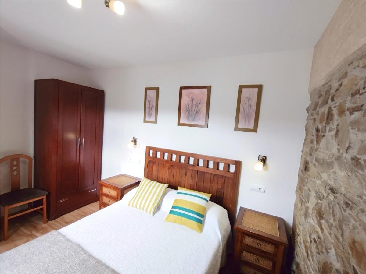 Apartamentos Navalin Тапія-де-Касар'єго Екстер'єр фото